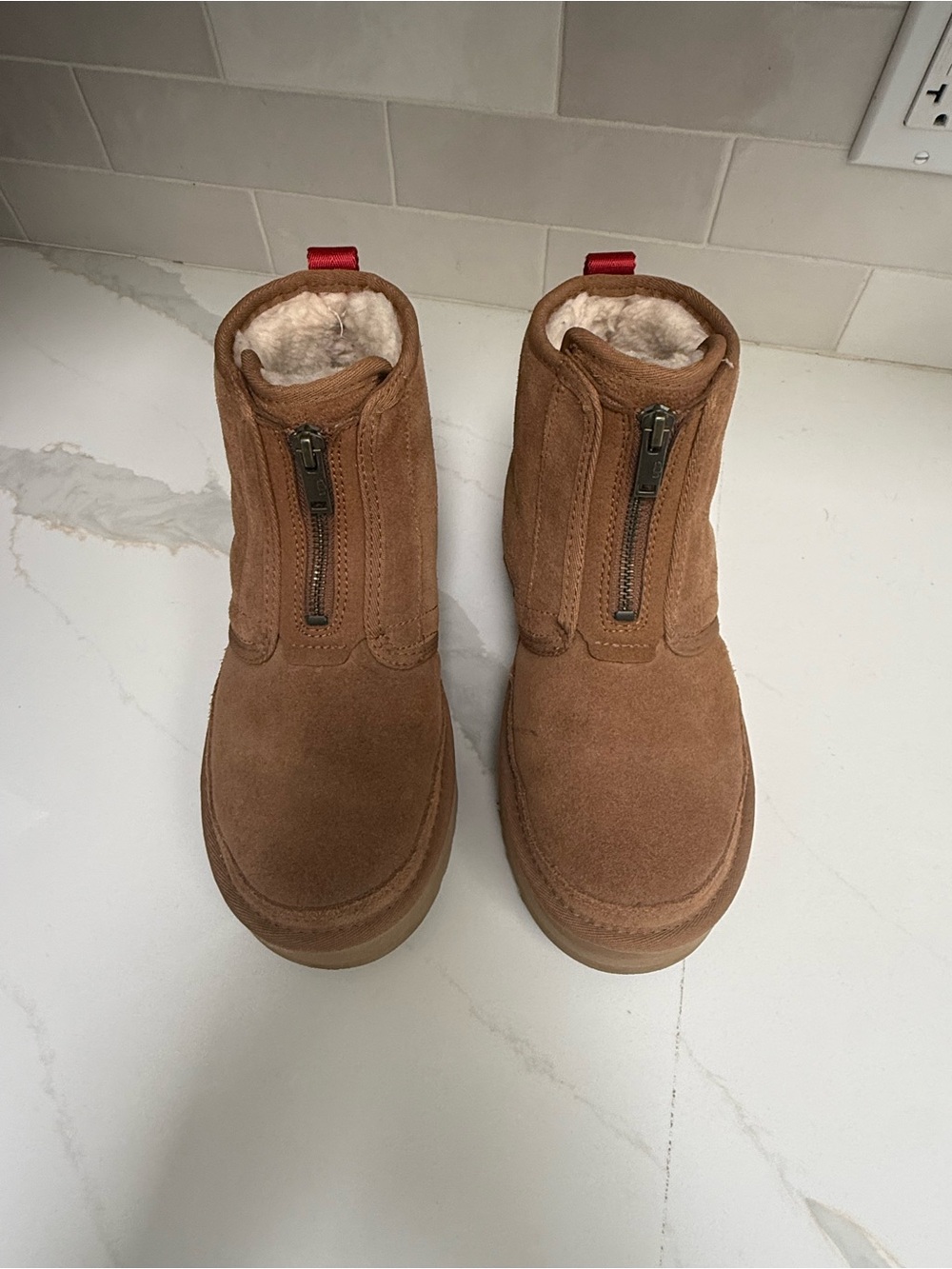 Uggs Women's Neumel Zip Platform Booties
